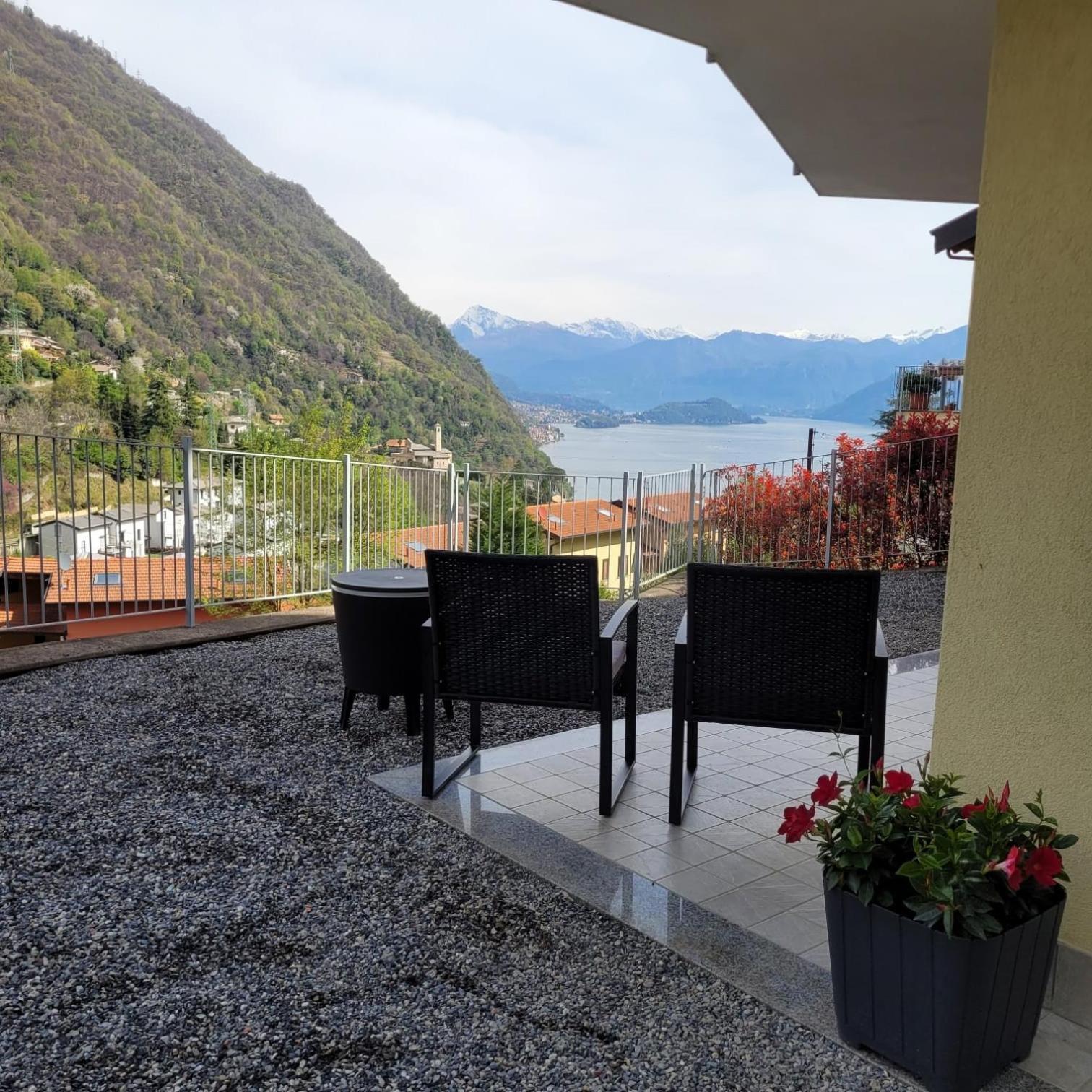 Vista Dolce Isola _ Lakeview Pool, Terrace & Garden Apartment อาร์เจโญ ภายนอก รูปภาพ